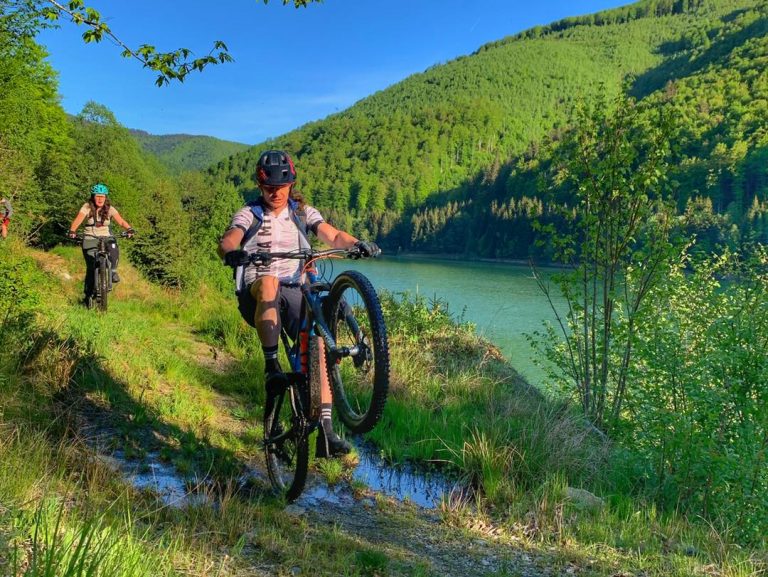 Poți progresa pe bicicletă la MTB Skills and Boot Camp, Level 1!