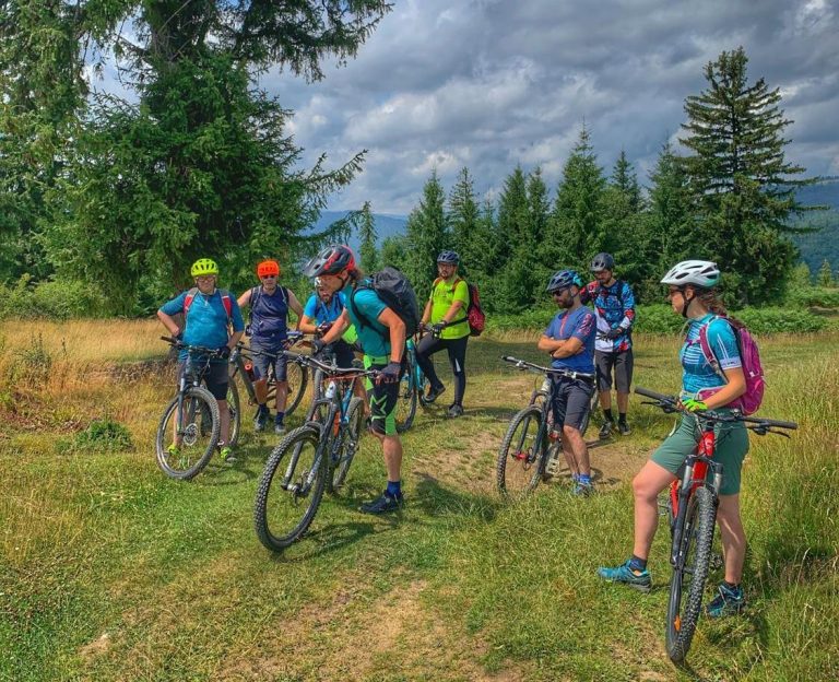 Cauți un upgrade? Începe cu tehnica, în taberele MTB Skills and Boot Camp!